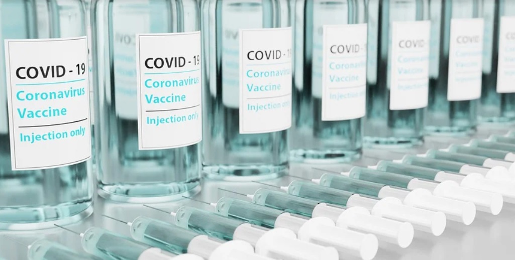 A vacina contra a COVID-19 da Sanofi visa atuar no enfrentamento da variante Ômicron.
