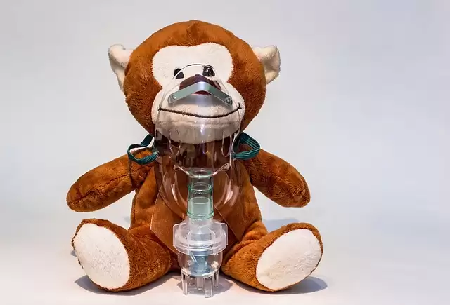 Inalação por nebulizador